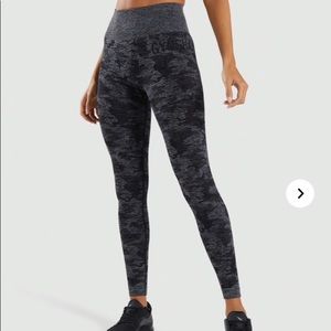 gymshark camo leggings